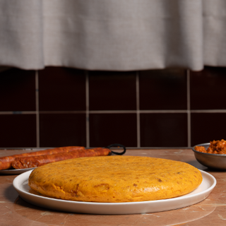 Tortilla de Txistorra mediana.