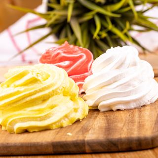 Домашна целувка с орехи (1 бр.)