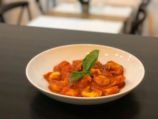 Pasta salsa napoletana