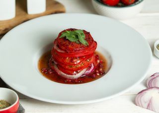 Ensalada de tomates de temporada