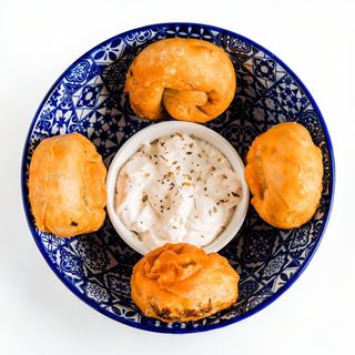 Tiropitakia Skopelitika