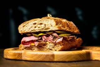 Panino con pastrami