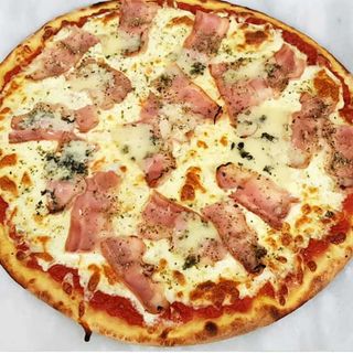Pizza Tradicional Bacon Y Queso