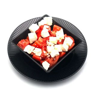 Salată de roșii cu telemea