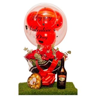 Standing bouquet, Baileys, chocolates and baloon