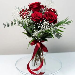 Media Docena Eternas