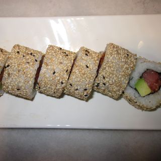 70-Uramaki Atún Picado, Aguacate (8 Pzs.)