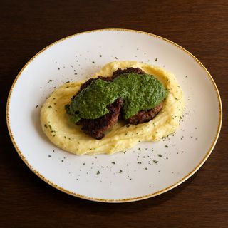 Faširane šnicle  kremastom pireu , sa spanaćem