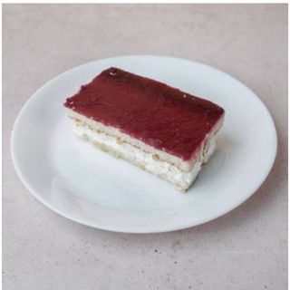 Tarta cherry en porción