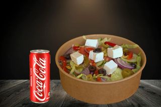Sałatka Grecka , Coca Cola 330 ml