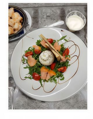 Royal burrata salad