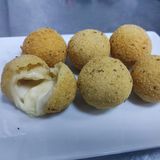 Bolitas de queso  ( 6 UDS )