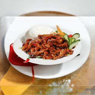 Benzi de vită în sos Beijing