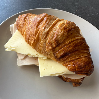 Croissant Pavo y Queso