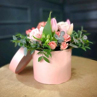 Sombrerera Orgullo Y Prejuicio