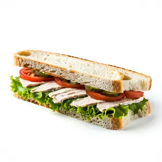 Bocadillo De Lechuga, Atún, Tomate Y Mayonesa