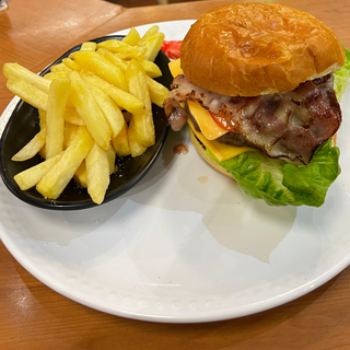 Hamburguesa Top de doble queso y bacon 