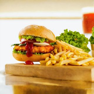 Menú Hamburguesa De Pollo