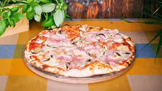 Pizza Capricciosa