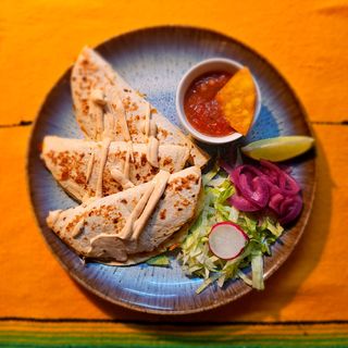 Cogumelos e Salsa de Manga