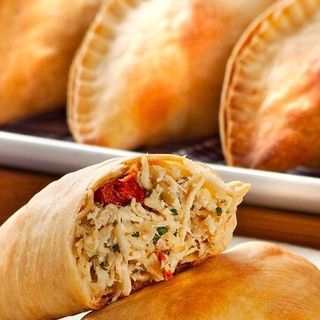 EMPANADA DE POLLO