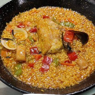 Paella mixta