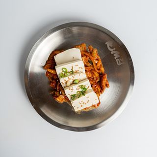 12. 두부김치 Dubu Kimchi