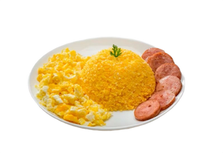 Cuscuz com Linguiça e Ovo