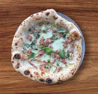 Pizza Missione (Maramureș Style)