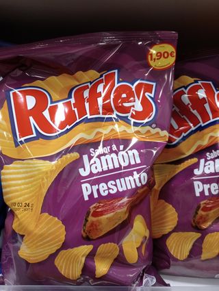 Ruffles Jamón