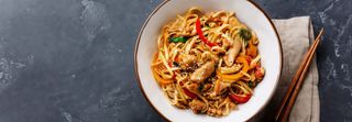 Yakisoba De Pollo