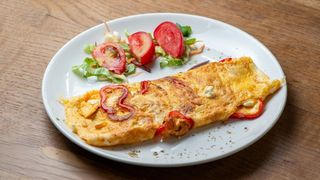 Omlet sa paprikom i sjeničkim sirom