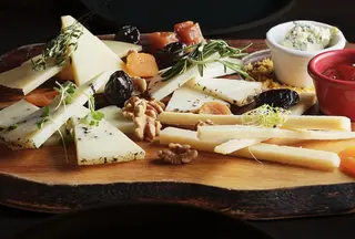 TABLA DE QUESOS VARIADOS