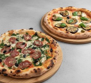 Promo Pizza Pancetta e aglio + Pizza Cotto e Funghi+ napój tymbark 1,75l