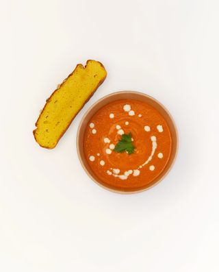 Tomato cream soup with lentil bread