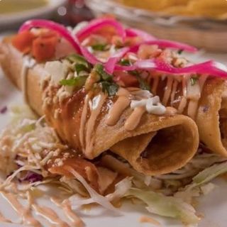  2 Tacos de pollo