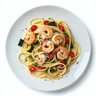 132. Spaghetti con verdure e gamberi