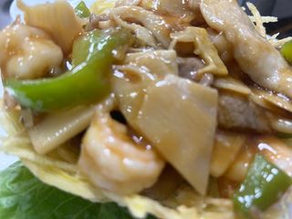 82 - Nido di rondine con carni miste