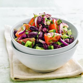 Салат с красной фасолью