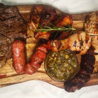 Misto de Carnes na Grelha