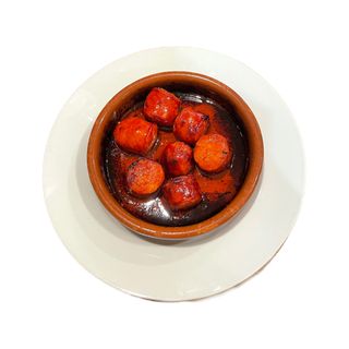 Chorizo al vino