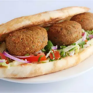 Pita Kebab Vegetal Con Falafel