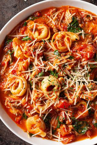 Tortellini de Carne a la Toscana