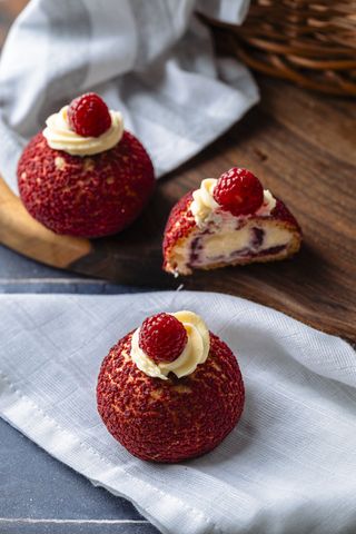 Mini choux vanilie și zmeură