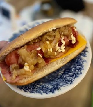 Perro caliente la cantina