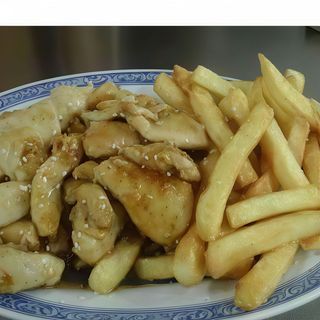 107. Pollo Con Patatas Fritas