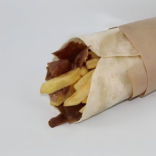 Kebap rollo z frytkami 
