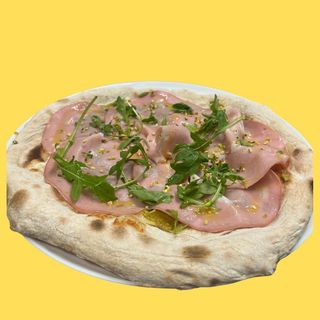 Bianca Con Mortadella Y Pistacchi