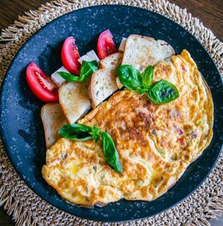 Omlet sa pančetom i povrćem