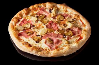 Pizza capriciosa